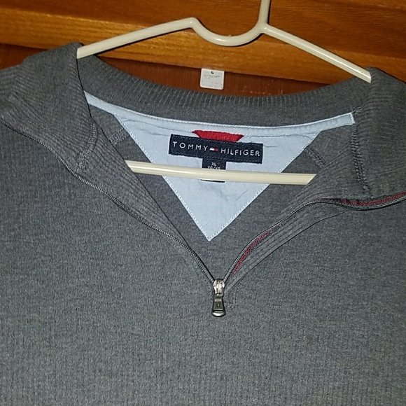 Tommy Hilfiger zip up pullover shirt - Picture 3 of 3